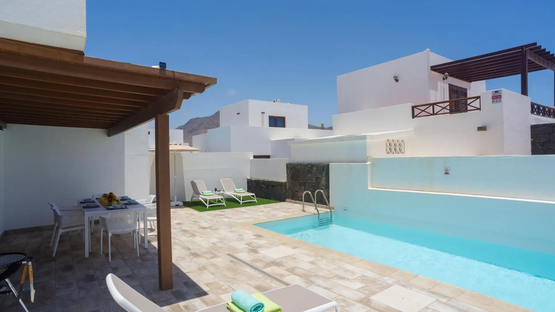 238 - Villa Sofia By Villas Now Ltd Playa Blanca   Playa Blanca (Lanzarote)